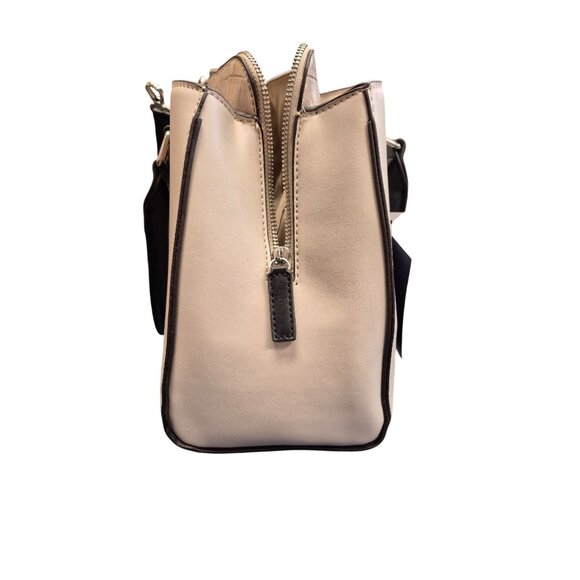 Adrienne Vittadini‎ Animal Instinct Satchel Handbag With Removable Strap - Picture 3 of 12